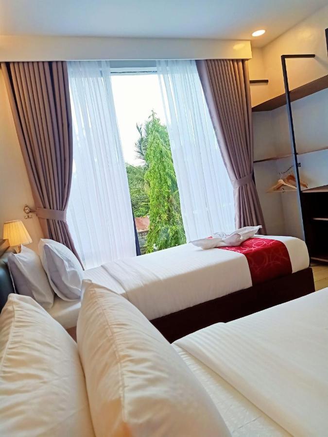 Inncity Hotel Calbayog Extérieur photo